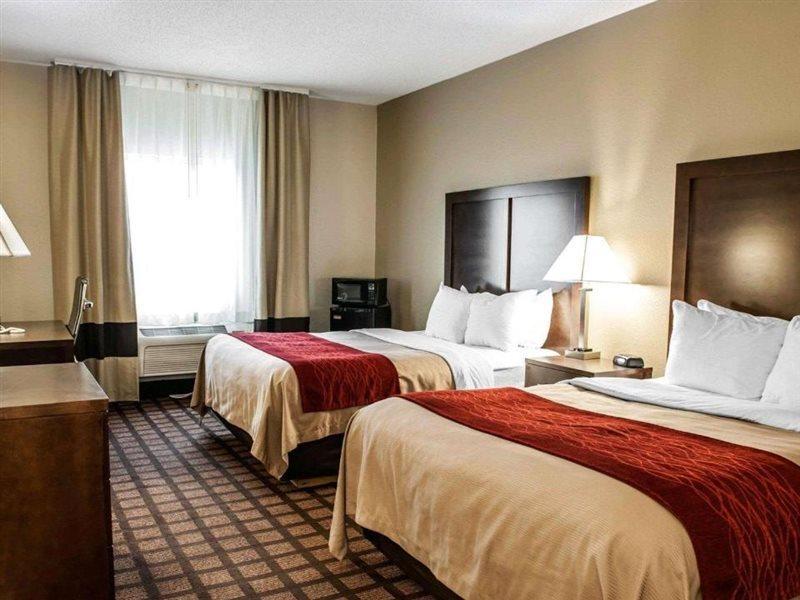 Baymont By Wyndham Richmond I-70 Hotell Eksteriør bilde