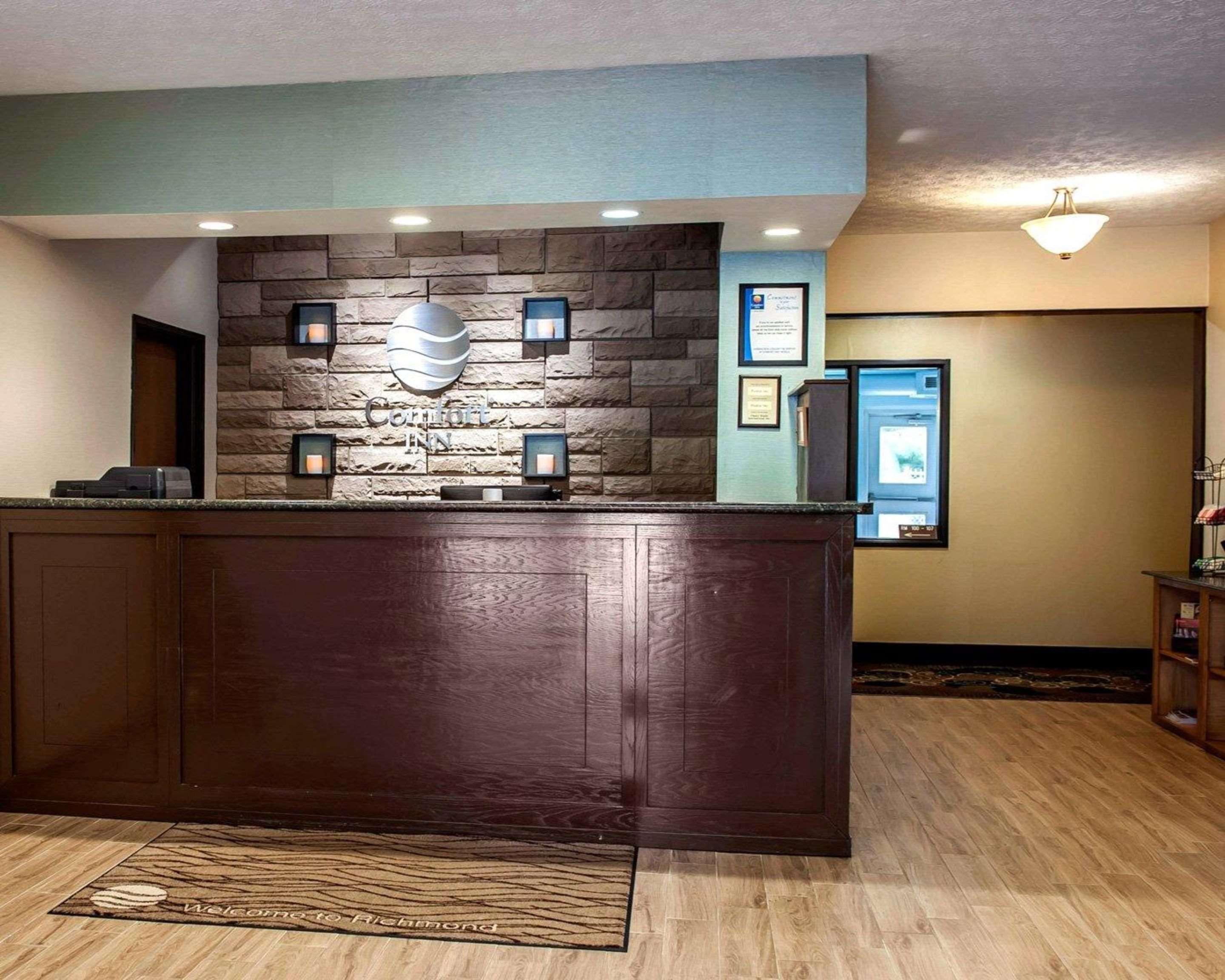 Baymont By Wyndham Richmond I-70 Hotell Eksteriør bilde