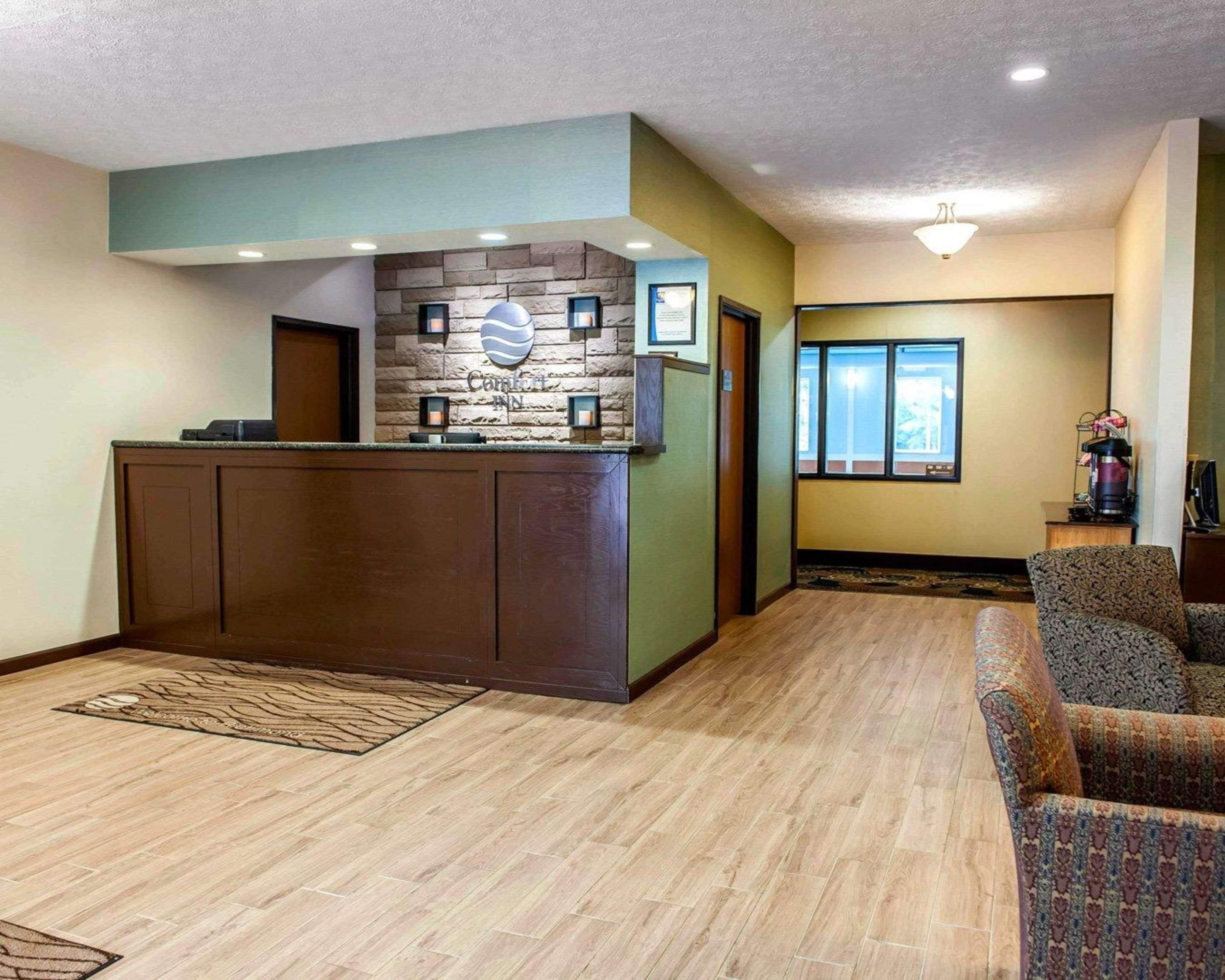 Baymont By Wyndham Richmond I-70 Hotell Eksteriør bilde